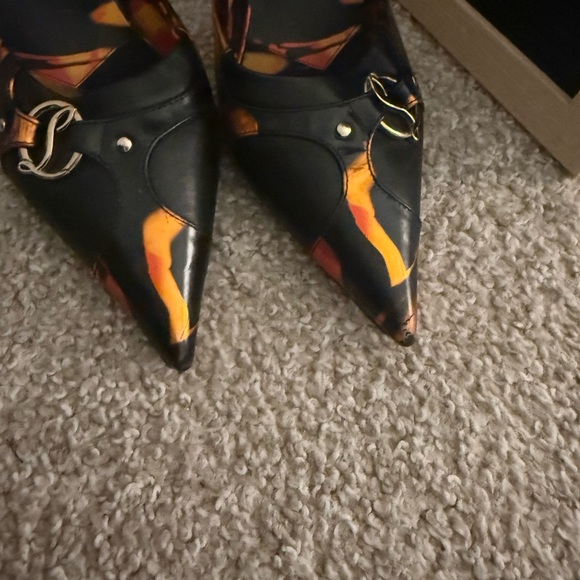 Christian Louboutin CL in 90-80mm fire heels Size - Picture 7 of 11